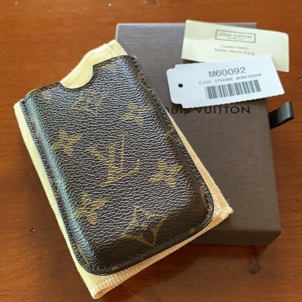 Authentic Louis Vuitton iPhone 5 hard case with original pouch and box and tags